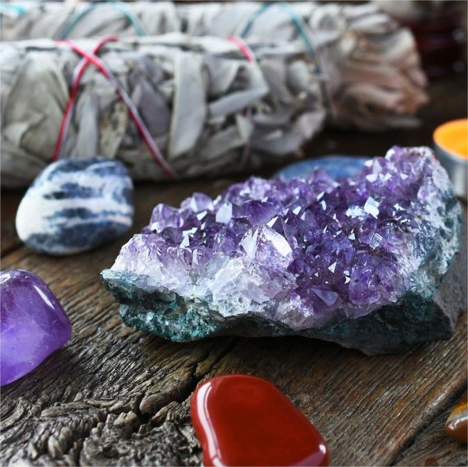 Top 7 Most Powerful Crystals for Throat Chakra Healing